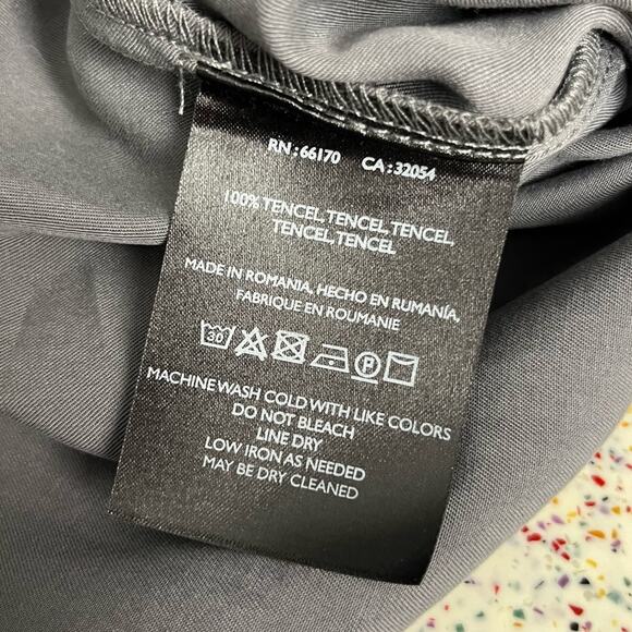 NWT Anthropologie Maeve Tuesday Tie Front Blouse Tencel Button Down Women's M - Picture 4 of 8